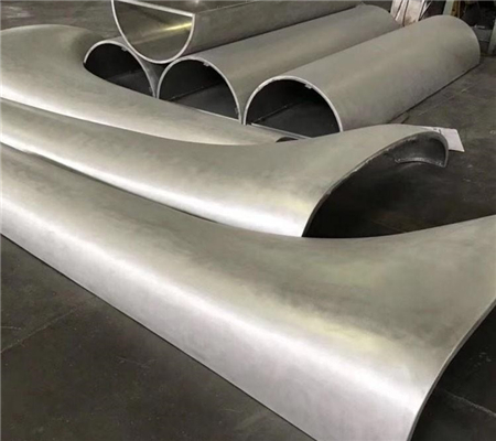 巴里坤哈萨克造型双曲铝单板